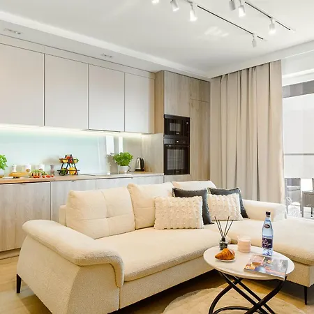 Lumina I Luxury 2br On Drewnowska St I Balcony I Parking Lodz