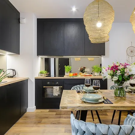 Apartment Lumina Lux On Drewnowska *