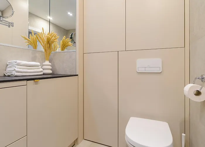 Lumina Lux On Drewnowska *