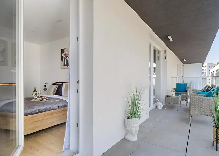 Lumina Lux On Drewnowska * Łódź