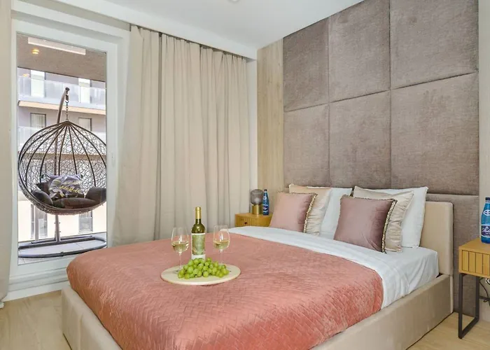 Lumina Lux On Drewnowska Lejlighed