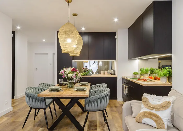 Lumina Lux On Drewnowska * Łódź